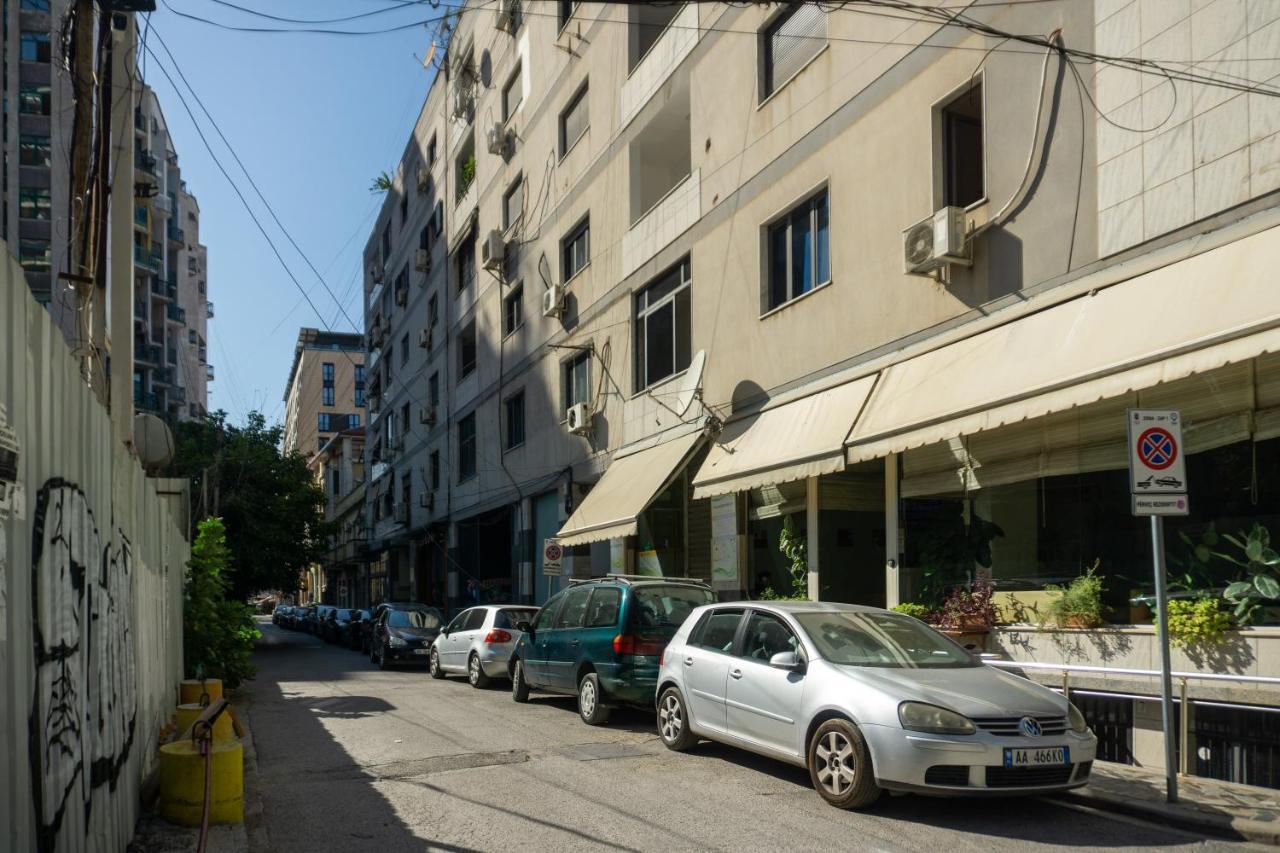 City Center Two Private Bedrooms Near Scanderbeg Square On Shared Apartment Tirana Buitenkant foto